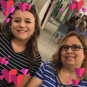 Meet your Posher, Kimberly